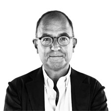 Pino Corrias